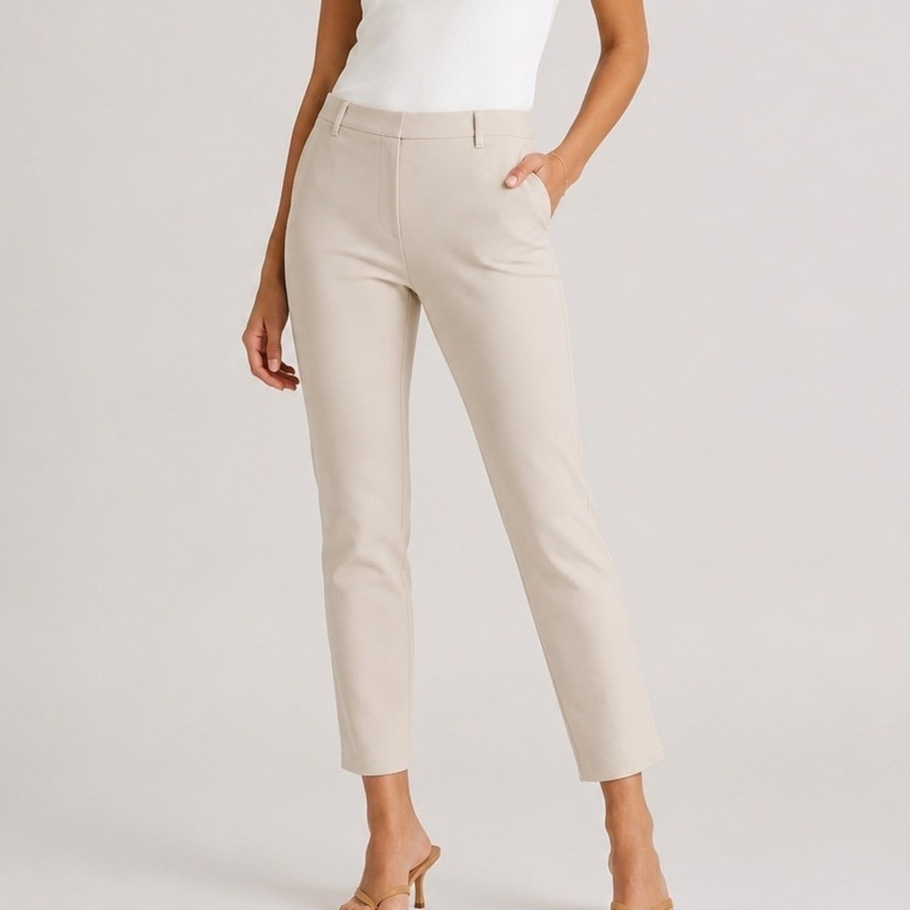 Quince Ultra Stretch Ponte Straight Leg Pants Cropped Office Trip Ecru Large EUC